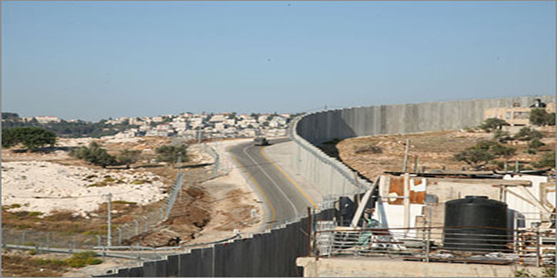 جدار عازل على الحدود الاردنية  الاسرائيلية