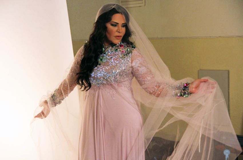 ابنة احلام تبعث رسالة الى جمهور والدتها