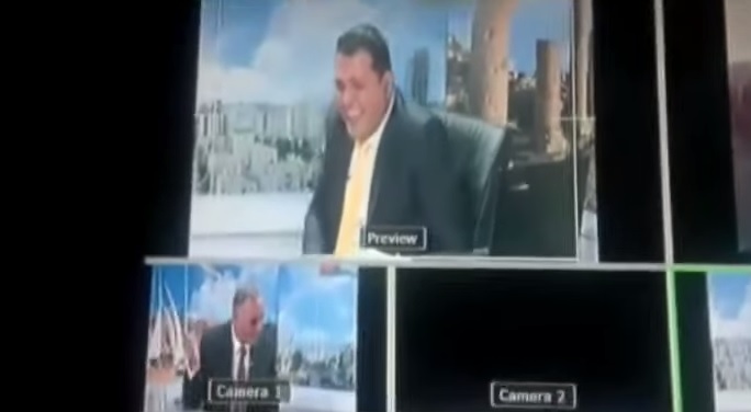 مذيع اردني ينفجر ضحكا على الهواء.. فيديو