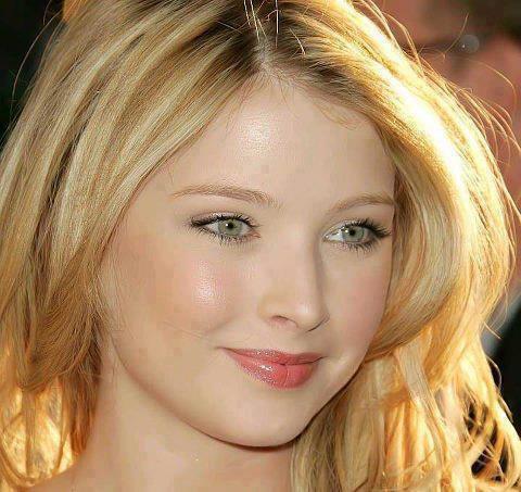 التمثيل مهنة الجميلات؟ كفى!