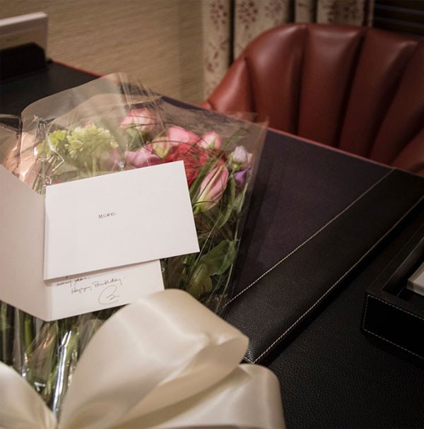 شاهد هدية باراك أوباما لزوجته ميشيل في عيد ميلادها