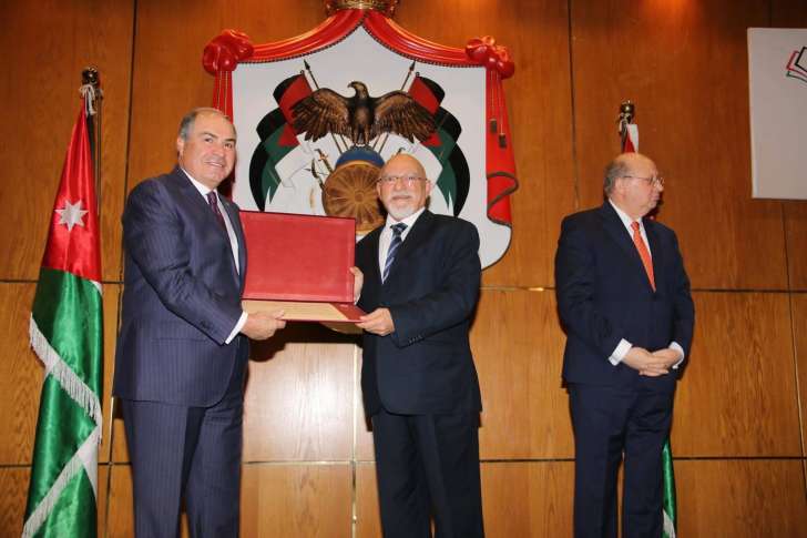 رئيس الوزراء يرعى حفل توزيع جوائز الدولة التقديرية والتشجيعية