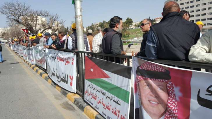 المزارعون الاردنيون يبحثون التصعيد بعد لقاء الحكومة الثلاثاء.. وفعالية نوعية امام النواب اليوم