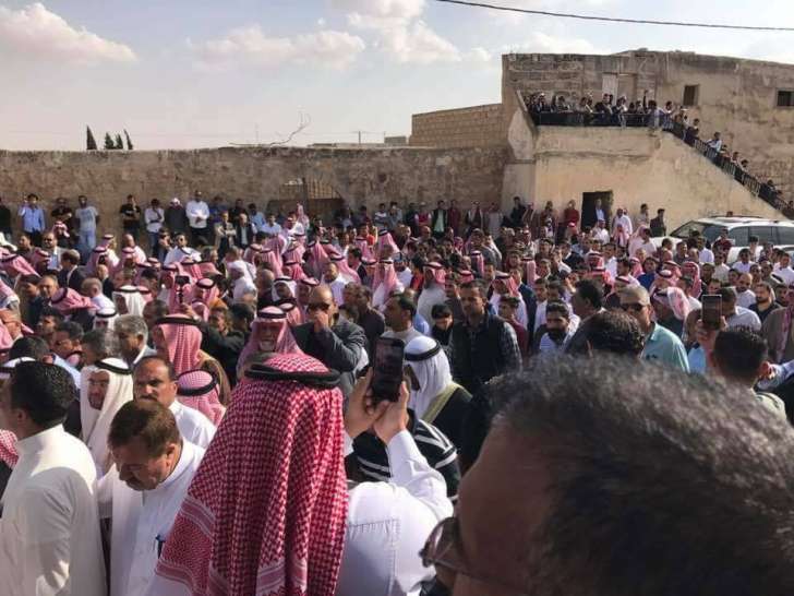 عشائر بين صخر توافق منح عطوة اعتراف لمدة عام لعشائر الشوابكة