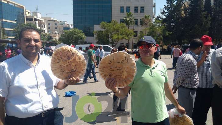 مجلس النقباء يؤكد: لن نتراجع.. والتصعيد مستمر لحين سحب تعديلات الضريبة - صور