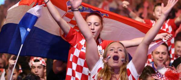 هل تساءلت عن سر انتهاء أسماء لاعبي منتخب كرواتيا بـإيتش؟ إليك التفسير وراء هذه الظاهرة