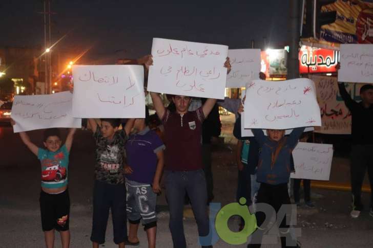 مدير شرطة عجلون يوافق على قبول شكوى مواطنة بحق مديرها البنغالي بعد اعتدائه عليها