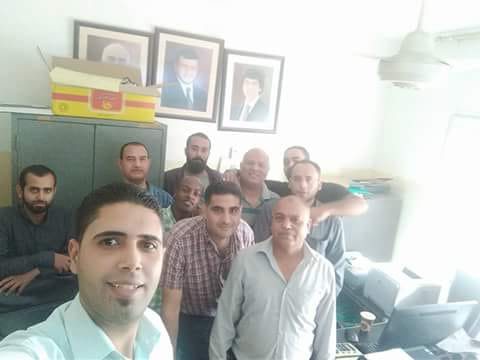 العاملون في المحاكم الشرعية يبدأون اضرابا مفتوحا عن العمل.. ويقولون إنها تشهد شللا - صور