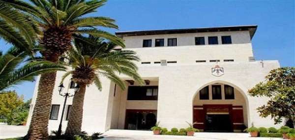 الحكومة تقرّ قانون ضريبة الدخل وتجري تعديلات محدودة عليه  تفاصيل