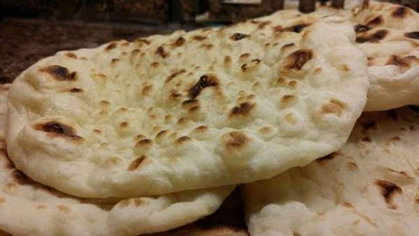 المستهلك تطالب بمراجعة أسعار الخبز المشروح