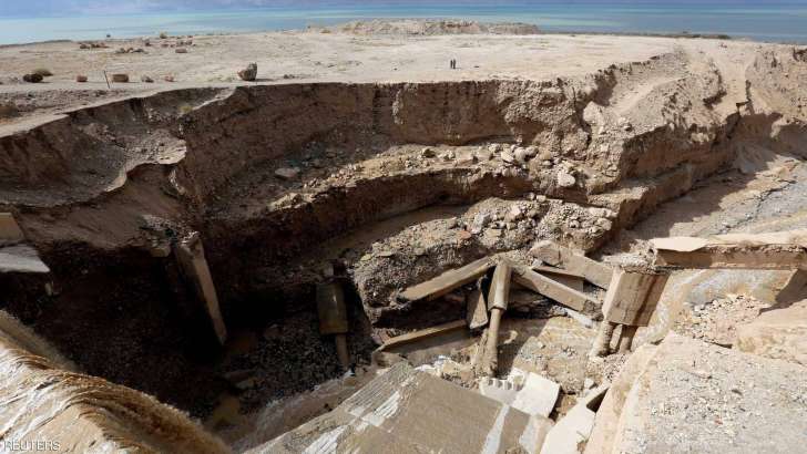 شاهد.. سيول كارثية في البحر الميت 