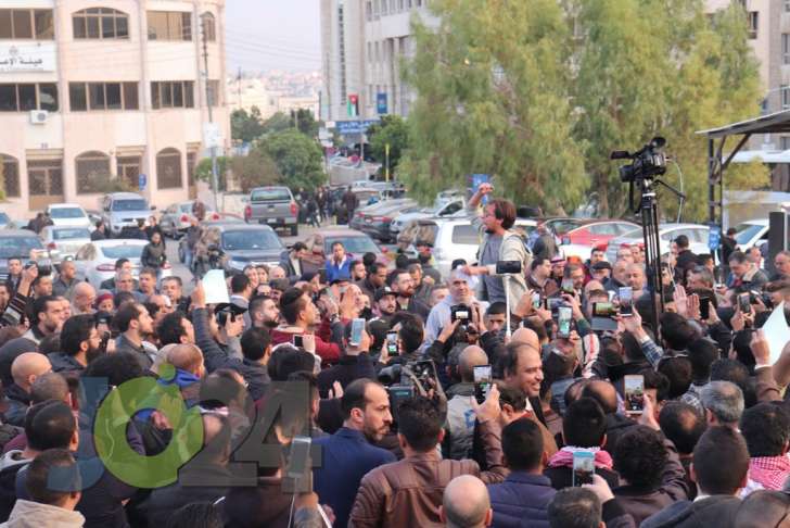 انتهاء اعتصام الرابع بالمطالبة باقالة حكومة الرزاز وحل مجلس النواب - صور وفيديو