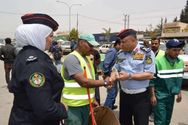 الامن العام تشارك عمال الاردن احتفالهم بعيد العمال - فيديو وصور