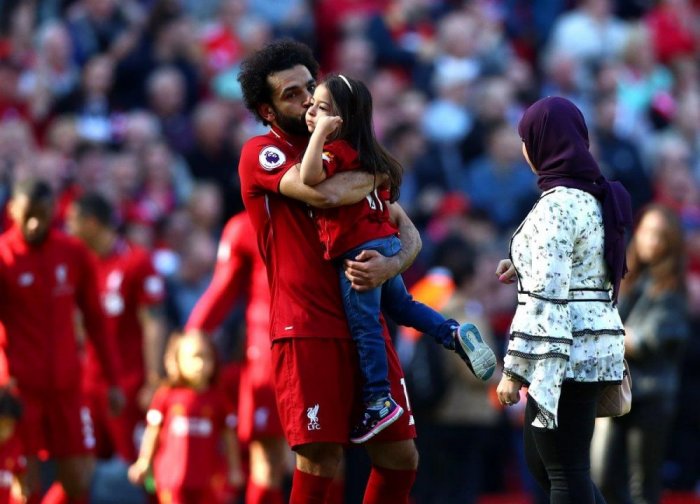 مكة محمد صلاح تخطف الأنظار والقلوب