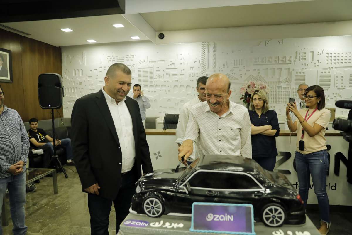 زين تحتفل برابح السيارة الثانية ضمن حملتها بين العيدين 10 سيارات من زين