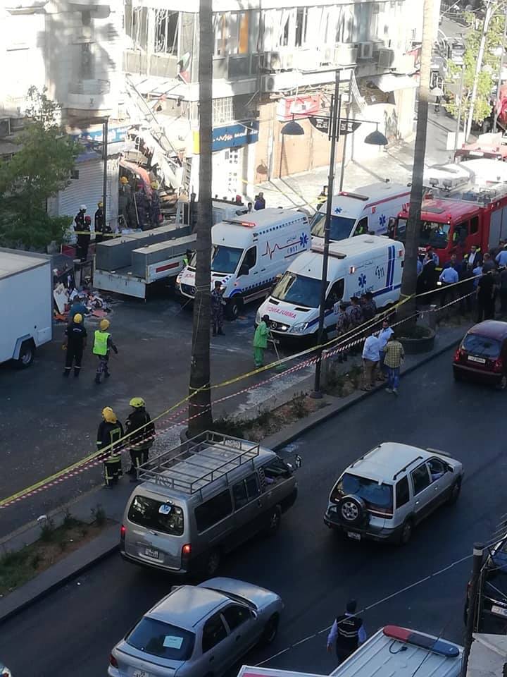 وفاتان وإصابتان إثر انفجار اسطوانة غاز في مطعم بوسط البلد..صور