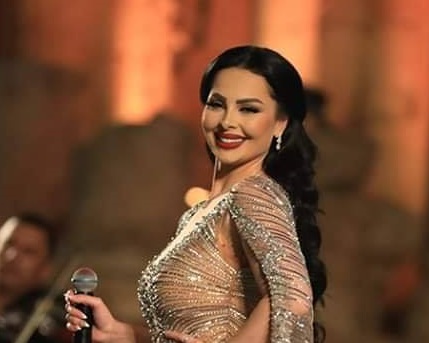 فستان ديانا كرزون يثير هجوما حادا على المغنية الأردنية ومهرجان جرش
