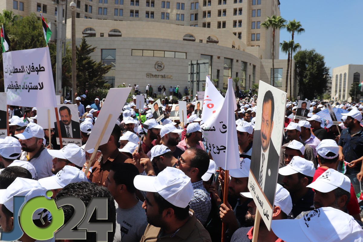 نواصرة يدعو المعلمين للاضراب الكامل عن العمل يوم الأحد القادم - صور