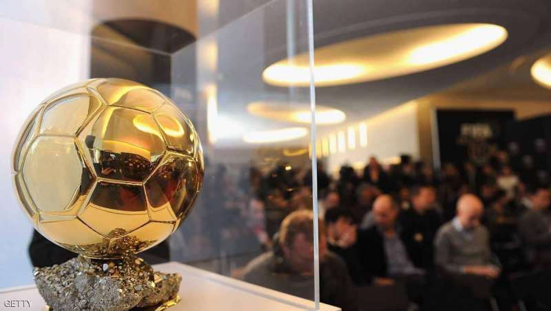 جائزة ياشين.. فرانس فوتبول تستحدث كرة ذهبية جديدة