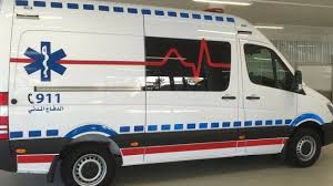 وفاة شخص إثر سقوطه من صندوق مركبة في عمان