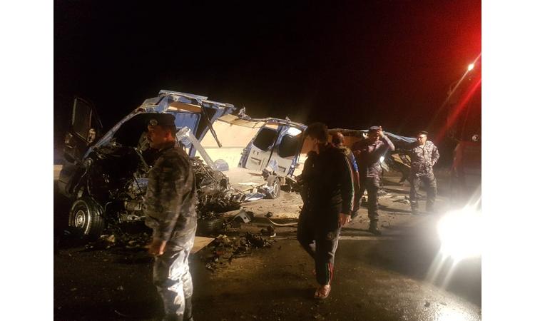 وفاة شخصين وإصابة آخر اثر حادث تصادم في منطقة المحمدية بمعان