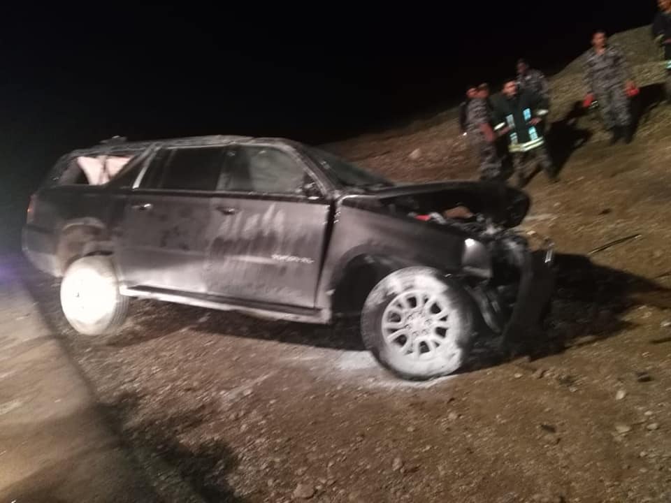 3 وفيات بحادث مروّع على الطريق الصحراوي (صور)