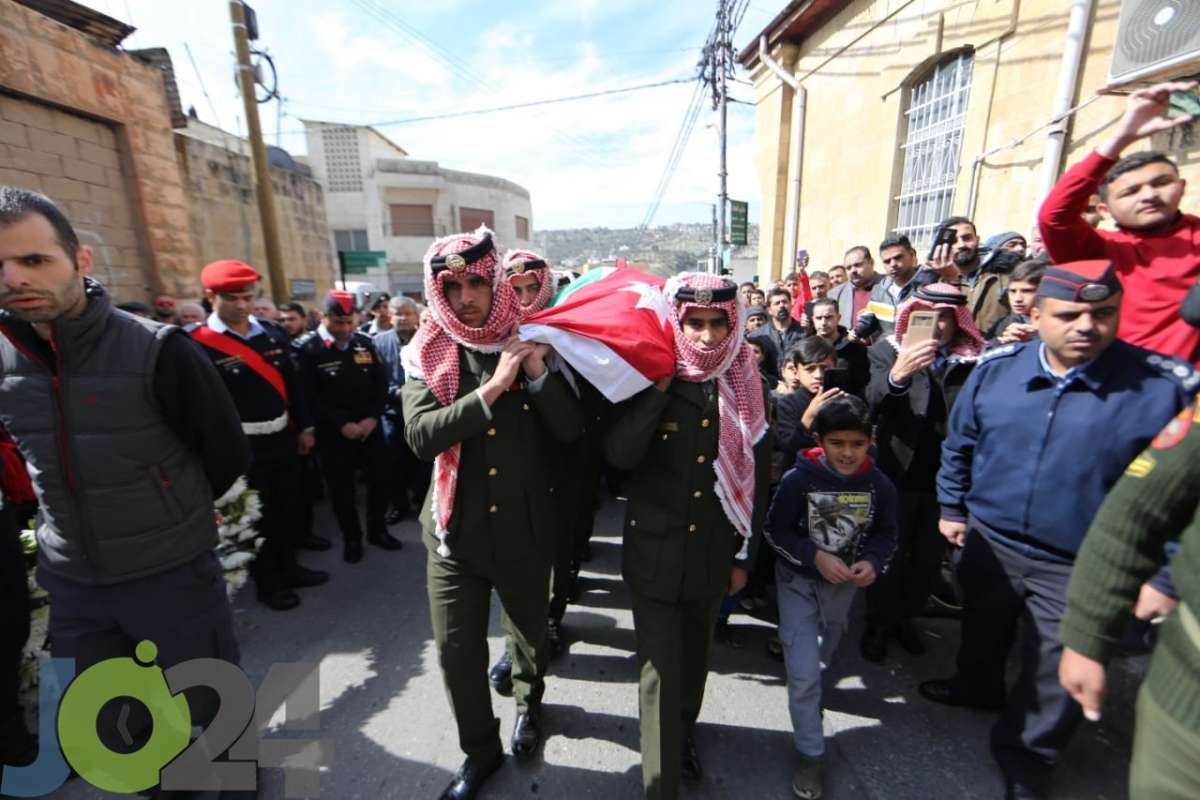 الآلاف يشيعون اللواء المتقاعد الدكتور روحي حكمت شحالتوغ - صور