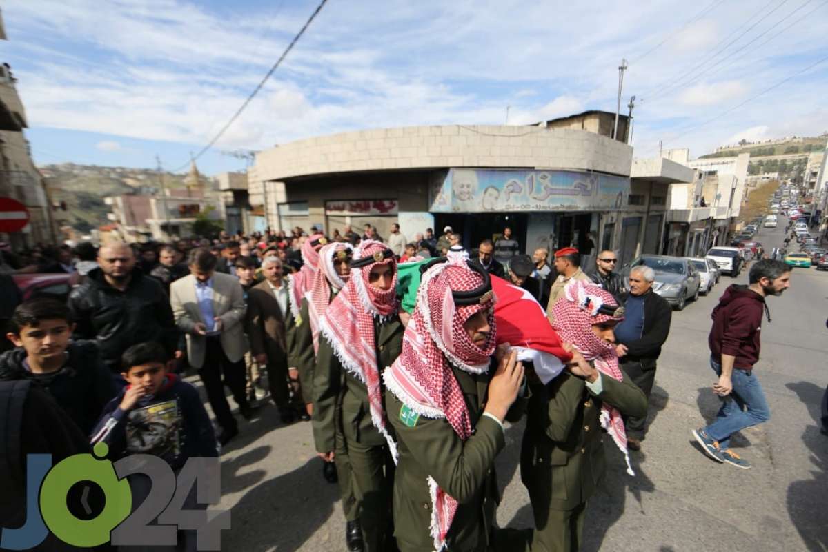 الآلاف يشيعون اللواء المتقاعد الدكتور روحي حكمت شحالتوغ - صور