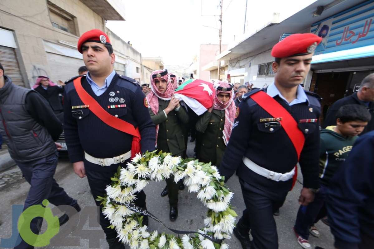 الآلاف يشيعون اللواء المتقاعد الدكتور روحي حكمت شحالتوغ - صور