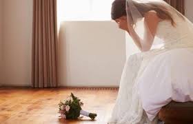 امريكا :بعد دعوة مصابة كورونا لحفل الزفاف| انتقادات لعروس ورد فعل مفاجئ منها