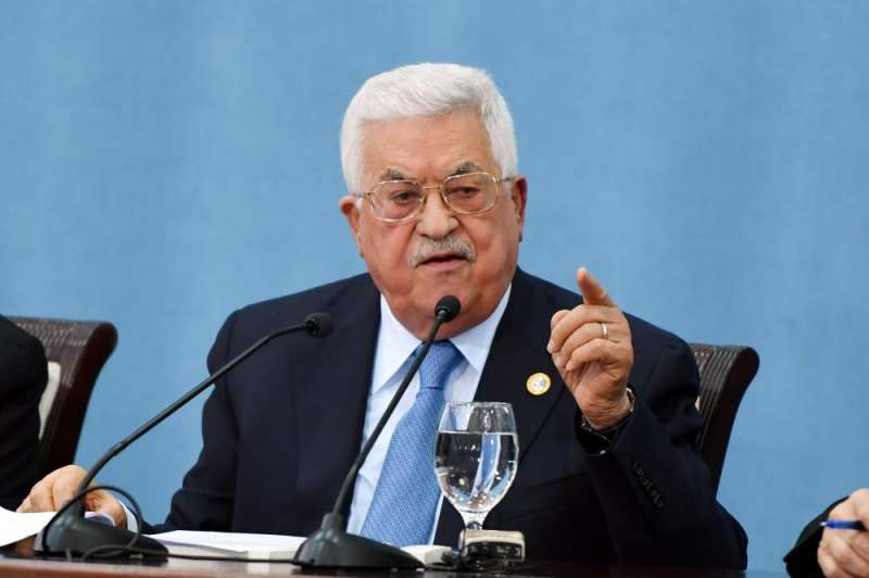 عباس: المصالحة خيار استراتيجي لفتح ولا يتأثر بأية تحولات وأدعو لاستكمال حواراتها