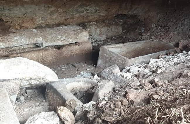إربد: العثور على أربعة توابيت بيزنطية تعرضت للتنبيش والتخريب
