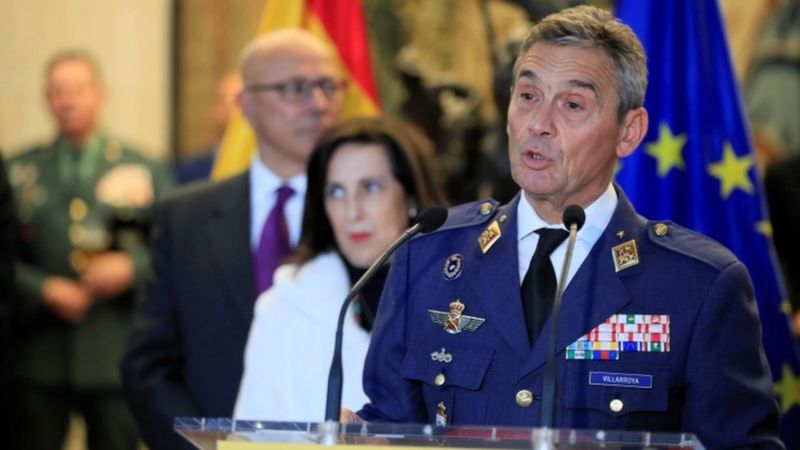 لقاح فيروس كورونا: استقالة رئيس أركان الجيش في إسبانيا بعد تخطيه دوره