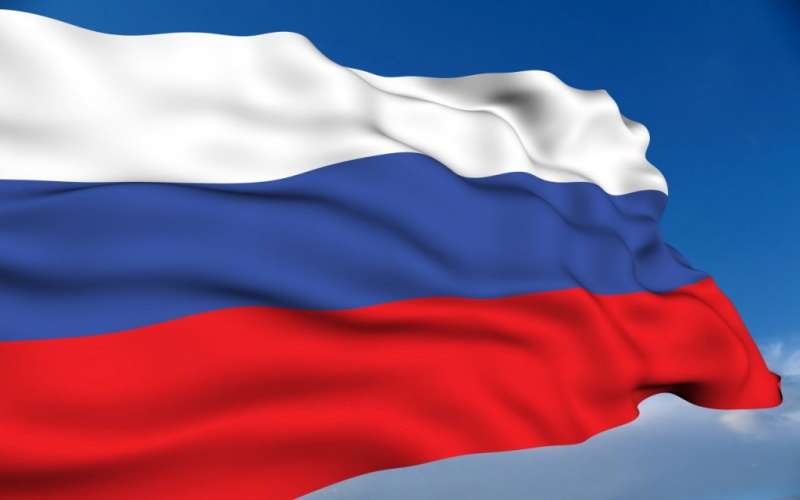 روسيا تسجل انخفاضا بعدد وفيات كورونا