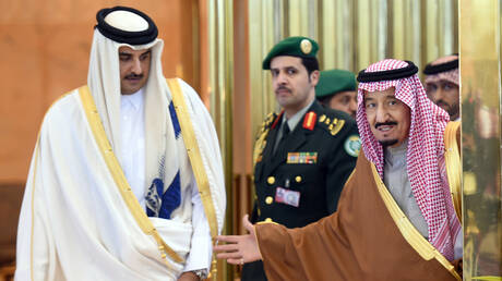 رسالة من العاهل السعودي لأمير قطر