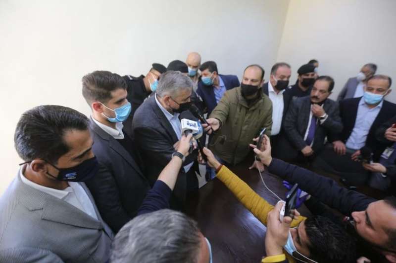 قبول استقالة وزير الصحة نذير عبيدات بعد كارثة #مستشفى_السلط