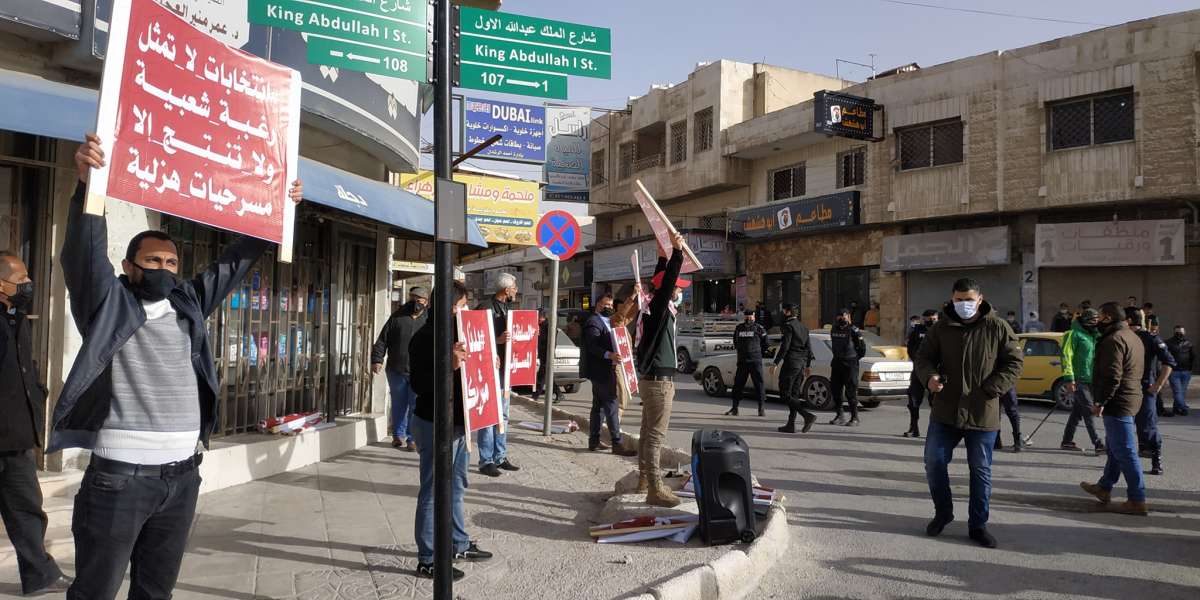 انتشار امني كثيف واعتقالات بالعشرات في عدة محافظات - اسماء وصور