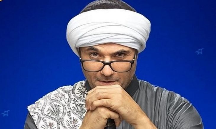 أحمد عز يفاجئ جمهوره بأغنية صعيدية (فيديو)