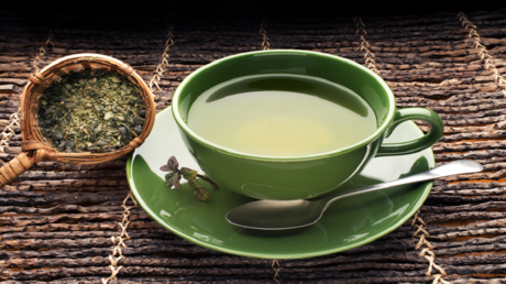 منها الوقاية من السرطان .. سرد الفوائد المحتملة للشاي الأخضر المدعومة بالأدلة!