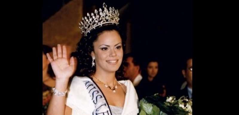 بعد 22 عاماً على فوزها بلقب ملكة جمال لبنان.. هكذا أصبحت نورما نعوم (صور)