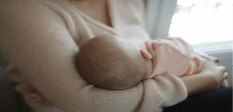 حليب الثدي لا يصيب الرضع بـكوفيد19