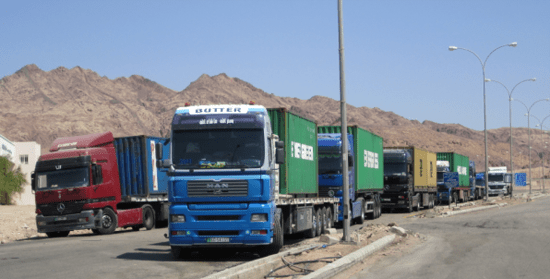 ازمة جديدة في الافق.. السعودية تصدر قرارا يحرم آلاف الشاحنات الاردنية من دخول اراضيها