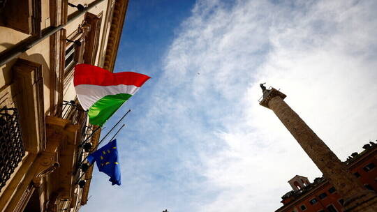 إيطاليا ترصد 2079 إصابة و88 وفاة جديدة بكورونا