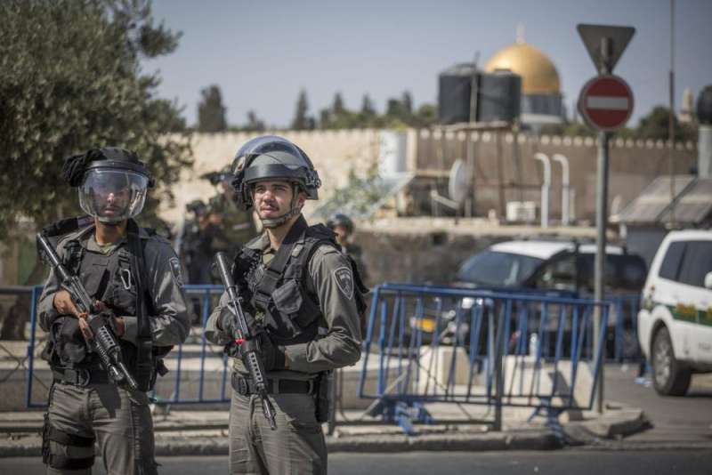 شرطة الاحتلال تعزز قواتها في القدس قبيل مسيرة الأعلام