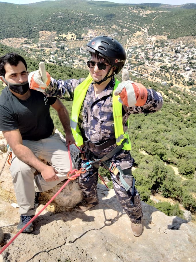 مبادرة الهدب تنفذ اول انزال جبلي لاطفال الداون