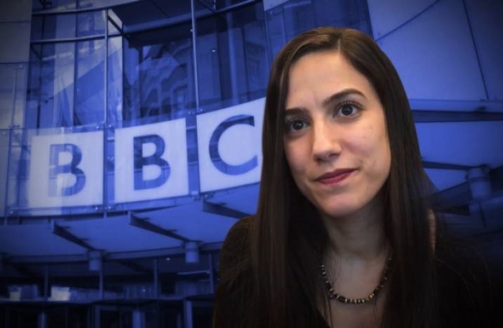 BBC تفصل صحفية فلسطينية عن العمل بسبب تغريدة