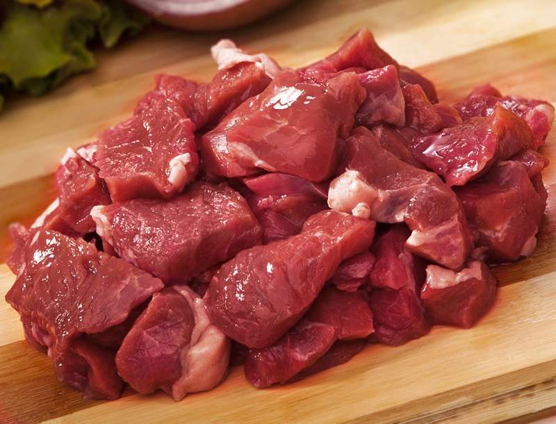 مخاطر الإكثار من تناول اللحوم الحمراء