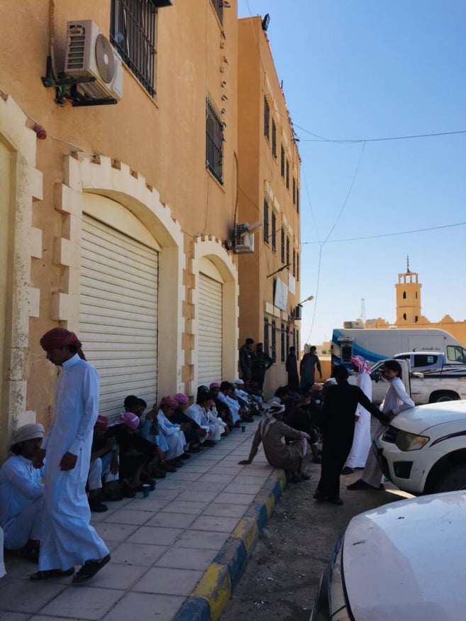 متعطلون عن العمل في الجفر يواصلون الاعتصام: شركات تكسب من مناطقنا الملايين ونحن نتضور جوعا