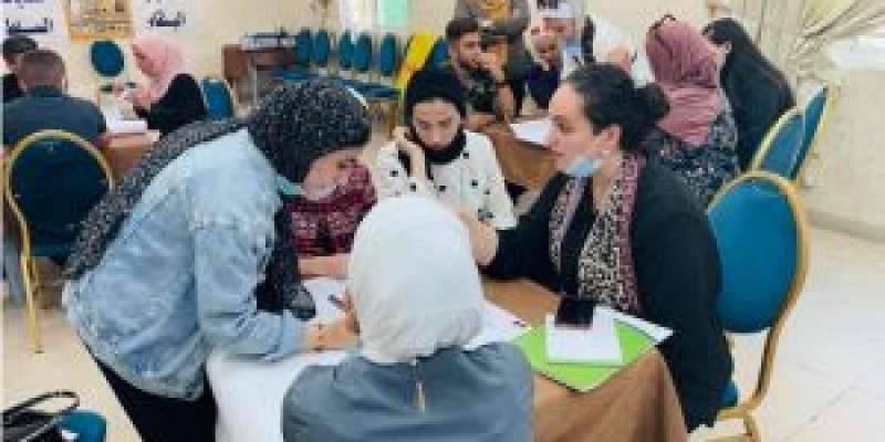 الفينيق يختتم جلسات توعية لتحسين اختيارات الشباب لفرص العمل