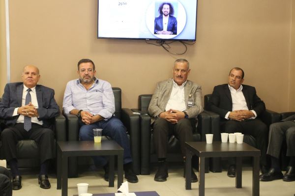 ناصر الدين يلتقي أساتذة الإعلام في جامعة الشرق الأوسط